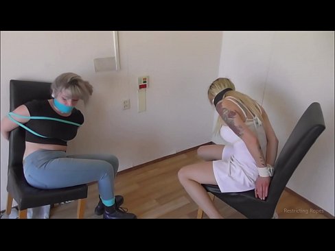 ❤️ Toksomaniulo / ligita kaj buŝoŝtopita / junulino en mizero ❤❌ Malĉasuloj ĉe porno eo.kutjeporno.ru